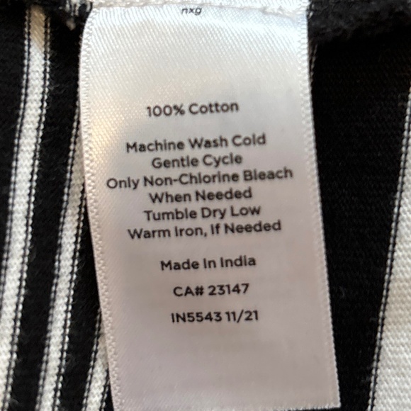 Talbots Black and White Striped Square Neck Tee Size XL - Picture 8 of 8